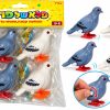 מארז 4 יח' יונים מפלסטיק עם מנגנון קפיץ צידי שגורם להן לקפץ כשהוא מופעל